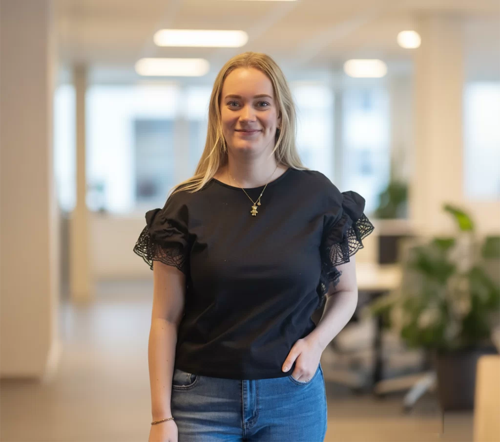 Cybersecurity awareness business - Janssen & Janssen | Phantom'sLab